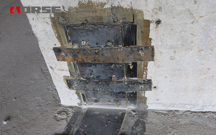 Carbon fiber strengthening and steel plate strengthening Carbon fiber strengthening and steel plate strengthening
