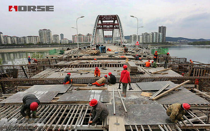 FRP retrofitting of bridges FRP retrofitting of bridges