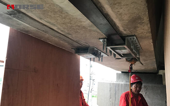 Pre-stressed CFRP Laminate Pre-stressed CFRP Laminate