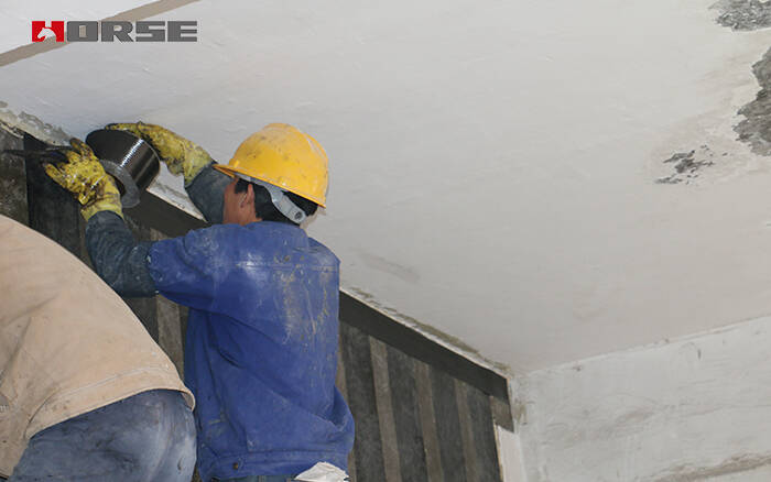 applying carbon fiber fabric for structural strengthening applying carbon fiber fabric for structural strengthening
