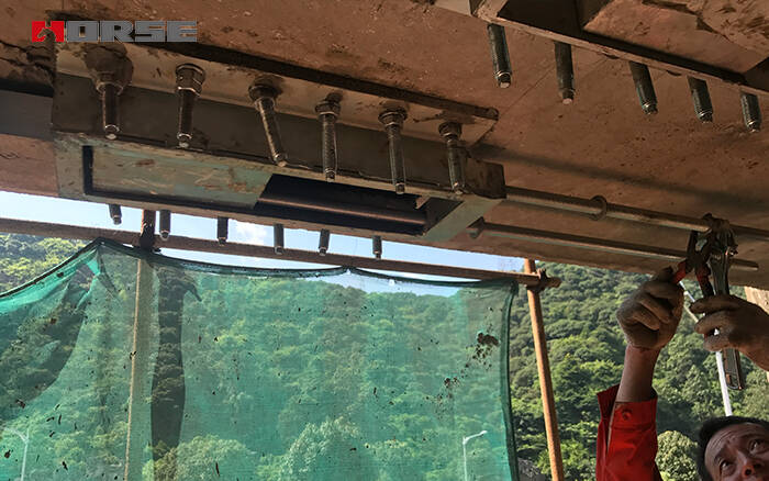 prestressed FRP laminate prestressed FRP laminate