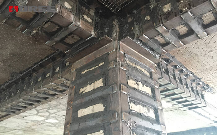 Reinforcement of brick columns by steel jacketing Reinforcement of brick columns by steel jacketing