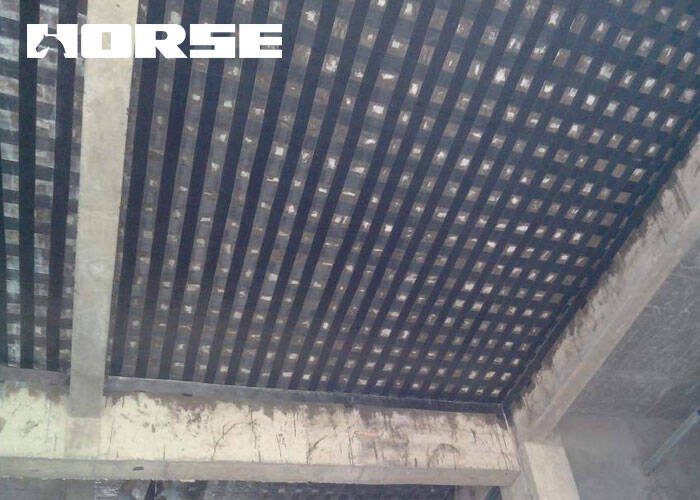 Carbon fiber strengthening be bonded on slab Carbon fiber strengthening be bonded on slab