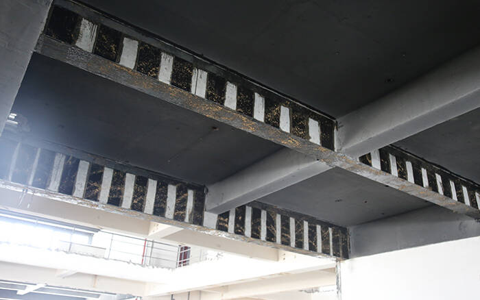 Unidirectional Carbon Fiber Sheet in Strengthening of Concrete Structure Unidirectional Carbon Fiber Sheet in Strengthening of Concrete Structure