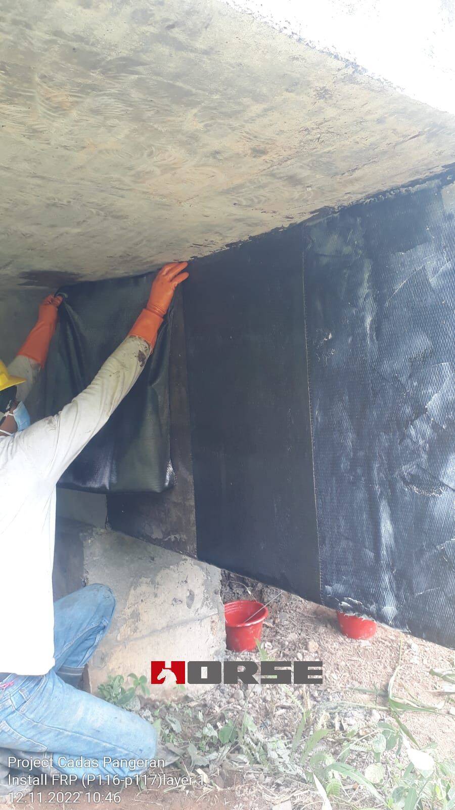 strengthening road and bridge with carbon fiber reinforced polymer(frp) strengthening road and bridge with carbon fiber reinforced polymer(frp)