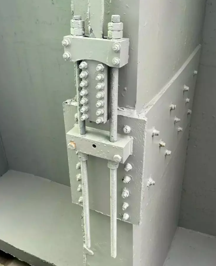 Prestressed CFRP Plate Strengthening and Retrofitting Chishi Bridge Prestressed CFRP Plate Strengthening and Retrofitting Chishi Bridge