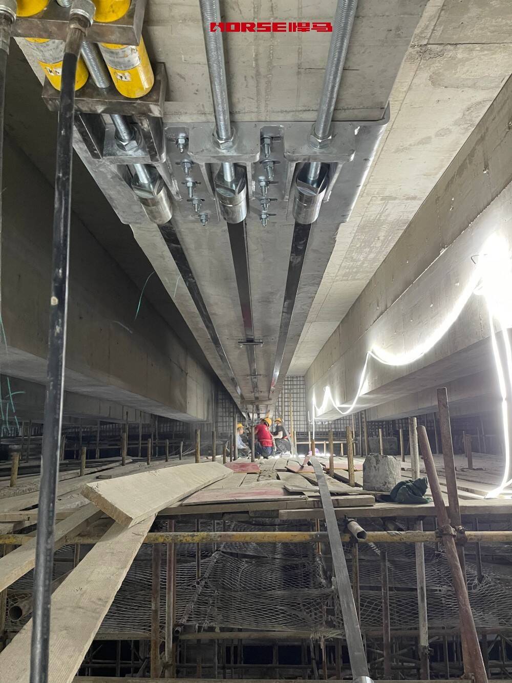 Prestressed Carbon Plates for Girder Bridge Prestressed Carbon Plates for Girder Bridge