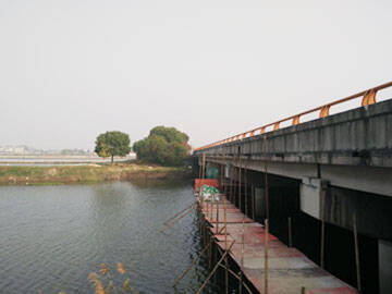 Carbon Fiber Mesh To Strengthen The Bridge